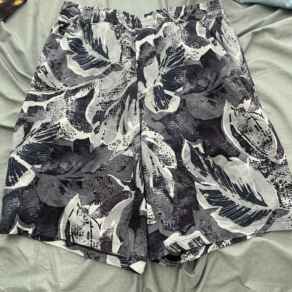 Mens lululemon shorts